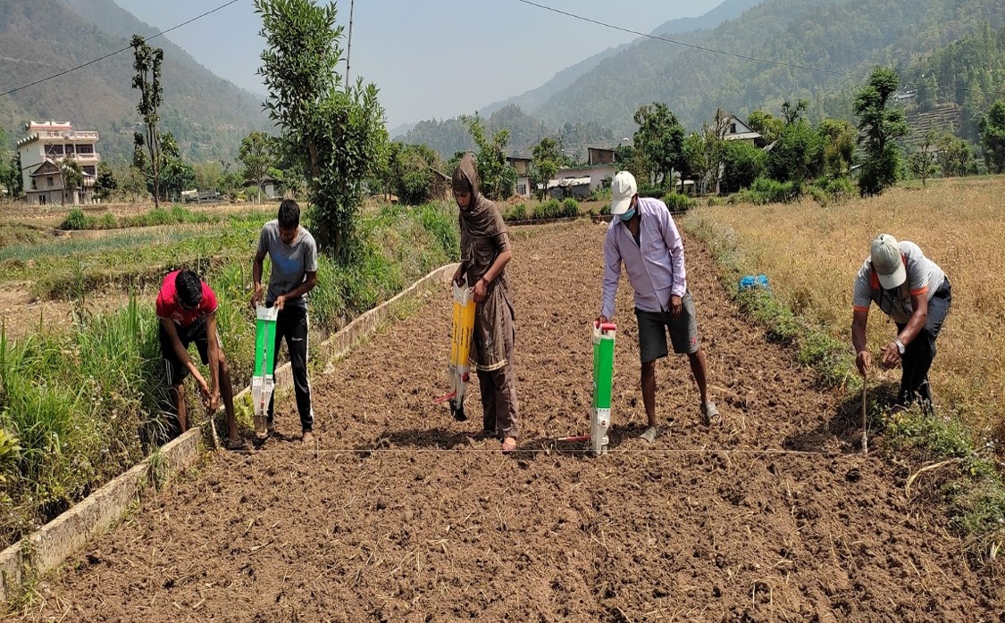 Jab Planter को प्रयोग प्रदर्शनी